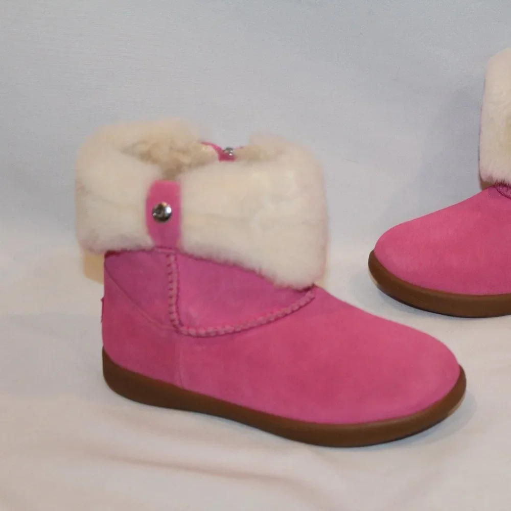 NIB UGG GIRLS TODDLER PINK SHEARLING CUFF ANKLE WINTER‎ BOOTS PINK
